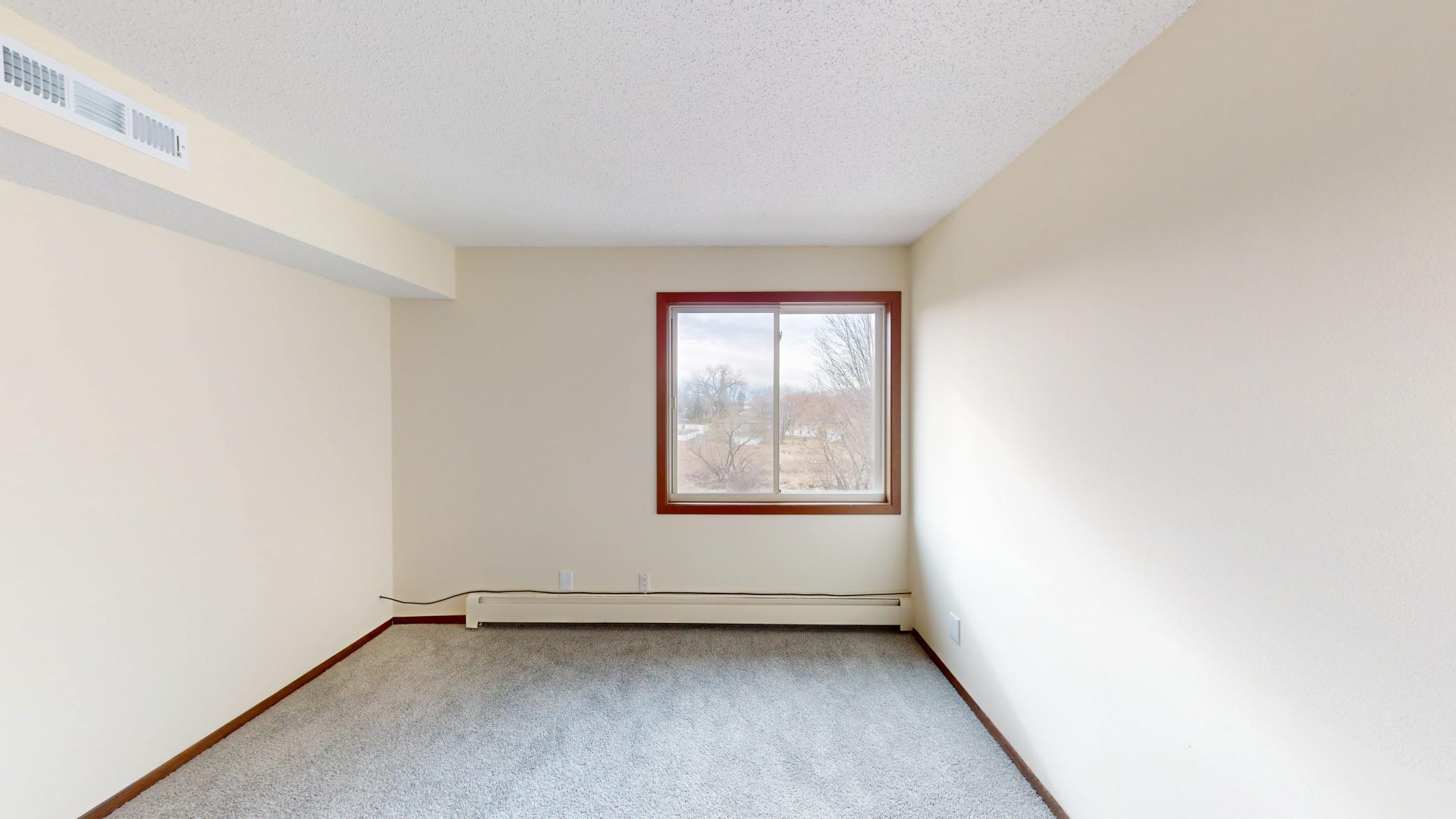 4710 58th Avenue North, Unit 301 Crystal, MN 55429 - Photo 12 of 43