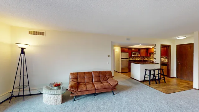 $149,900 | 4710 58th Avenue North, Unit 301, Crystal, MN 55429