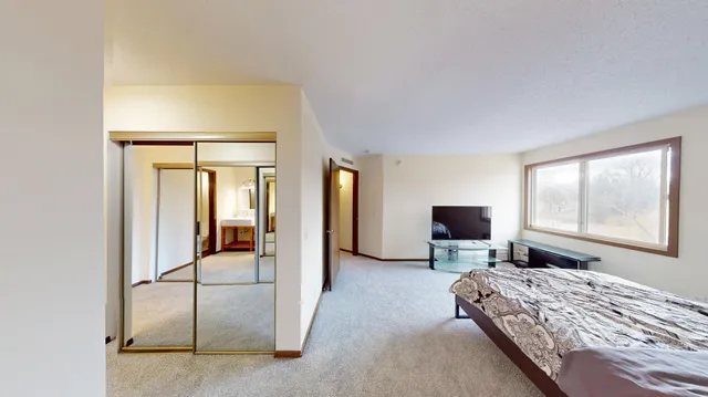 $149,900 | 4710 58th Avenue North, Unit 301, Crystal, MN 55429