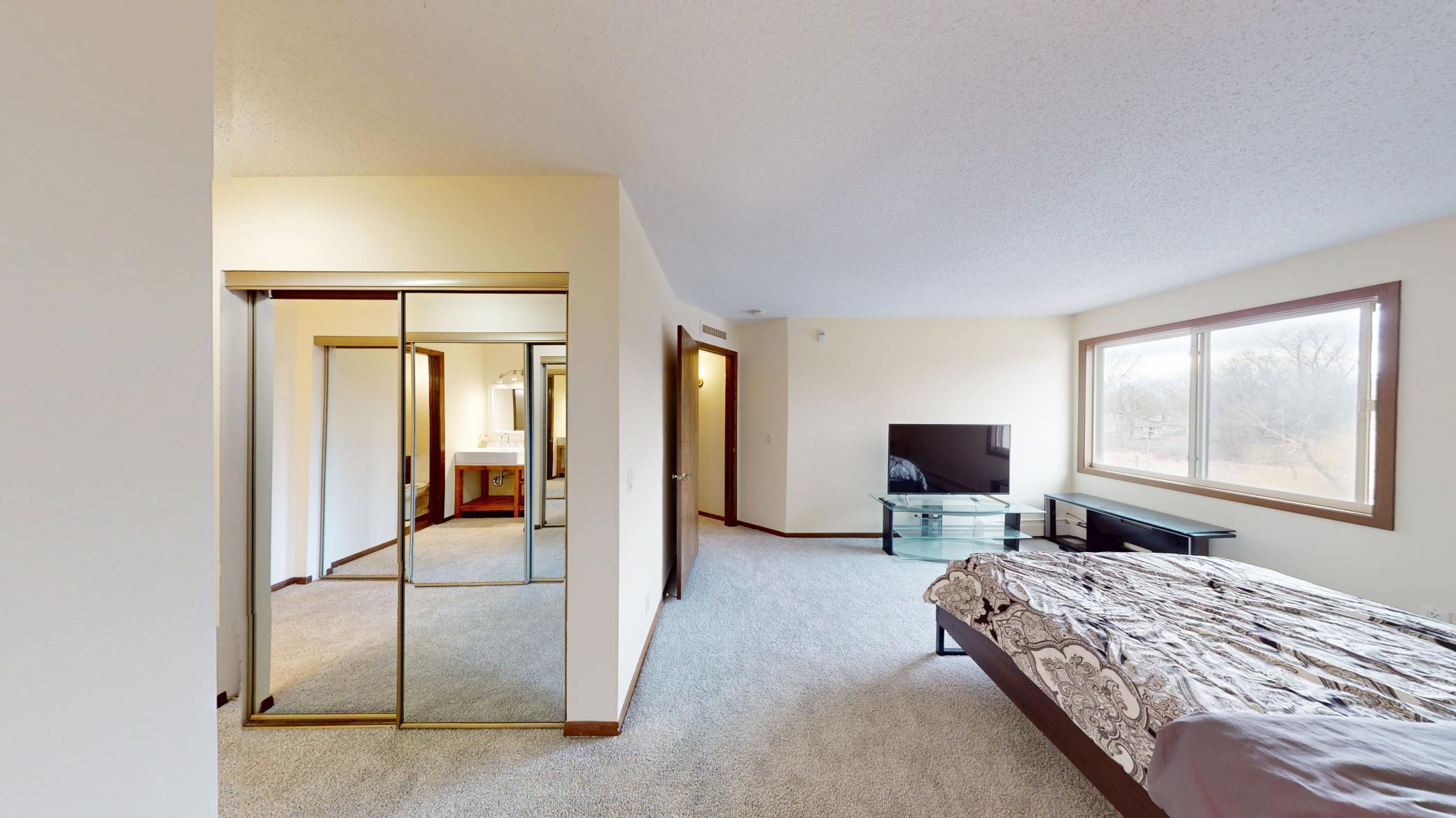 4710 58th Avenue North, Unit 301 Crystal, MN 55429 - Photo 37 of 43