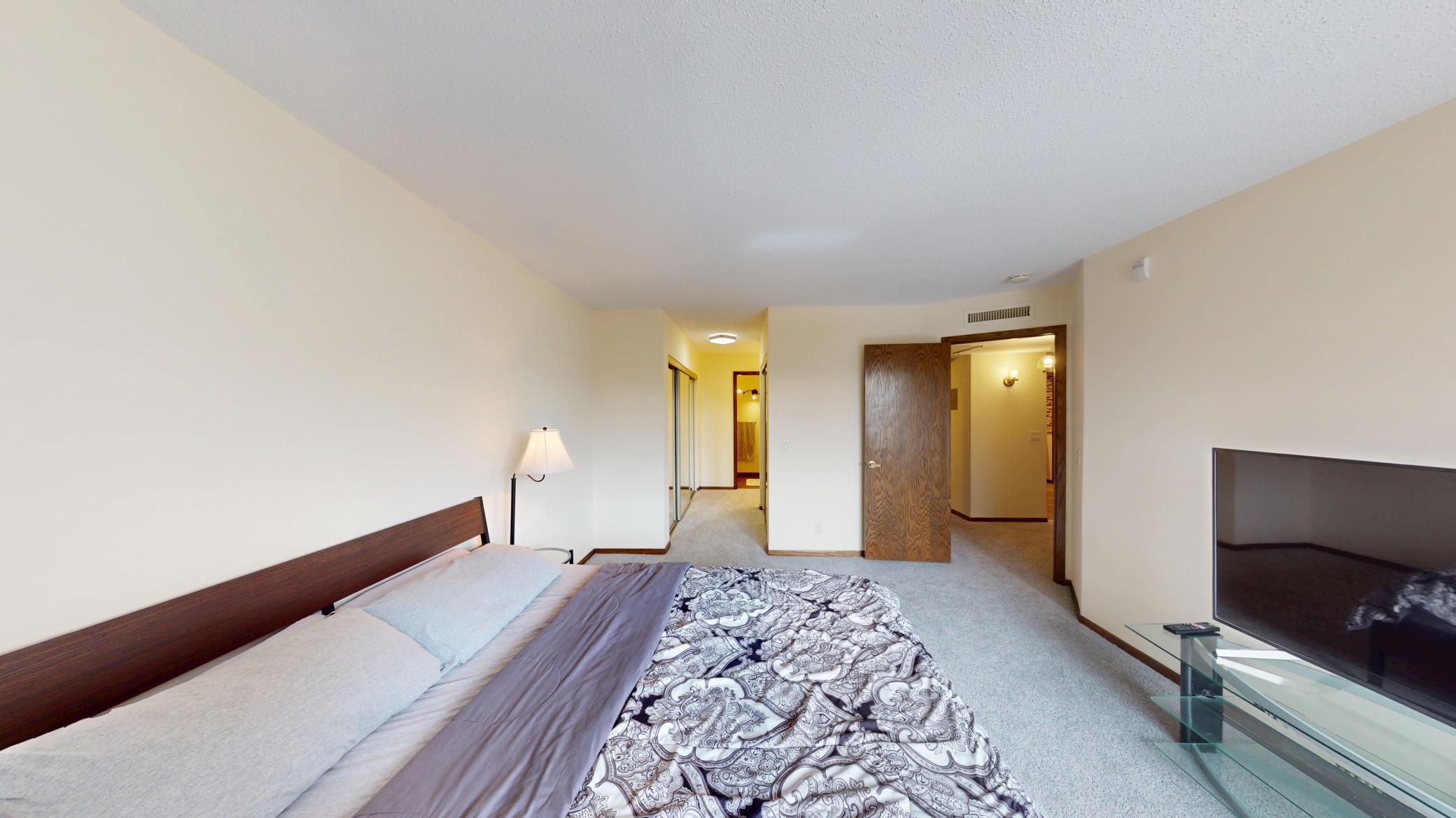 4710 58th Avenue North, Unit 301 Crystal, MN 55429 - Photo 39 of 43