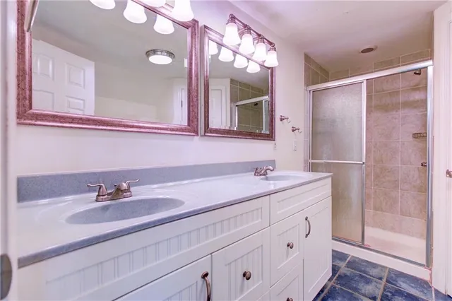 $255,000 | 4530 Bell Street, Kansas City, MO 64111