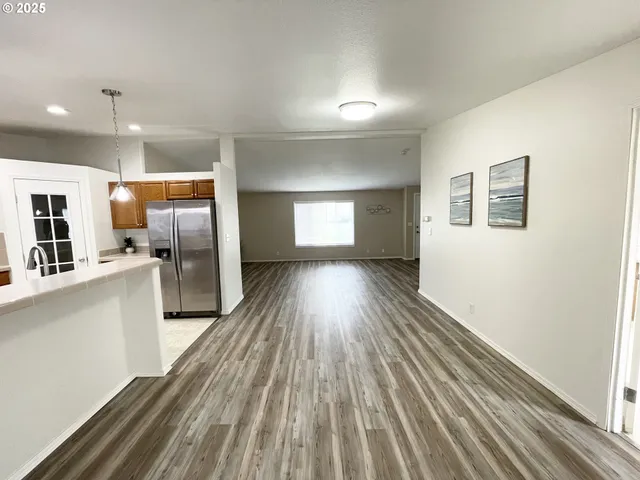 $699,999 | 4445 Blueberry Lane Northeast, Salem, OR 97305