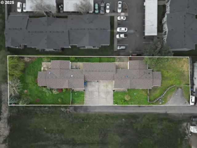 $699,999 | 4445 Blueberry Lane Northeast, Salem, OR 97305