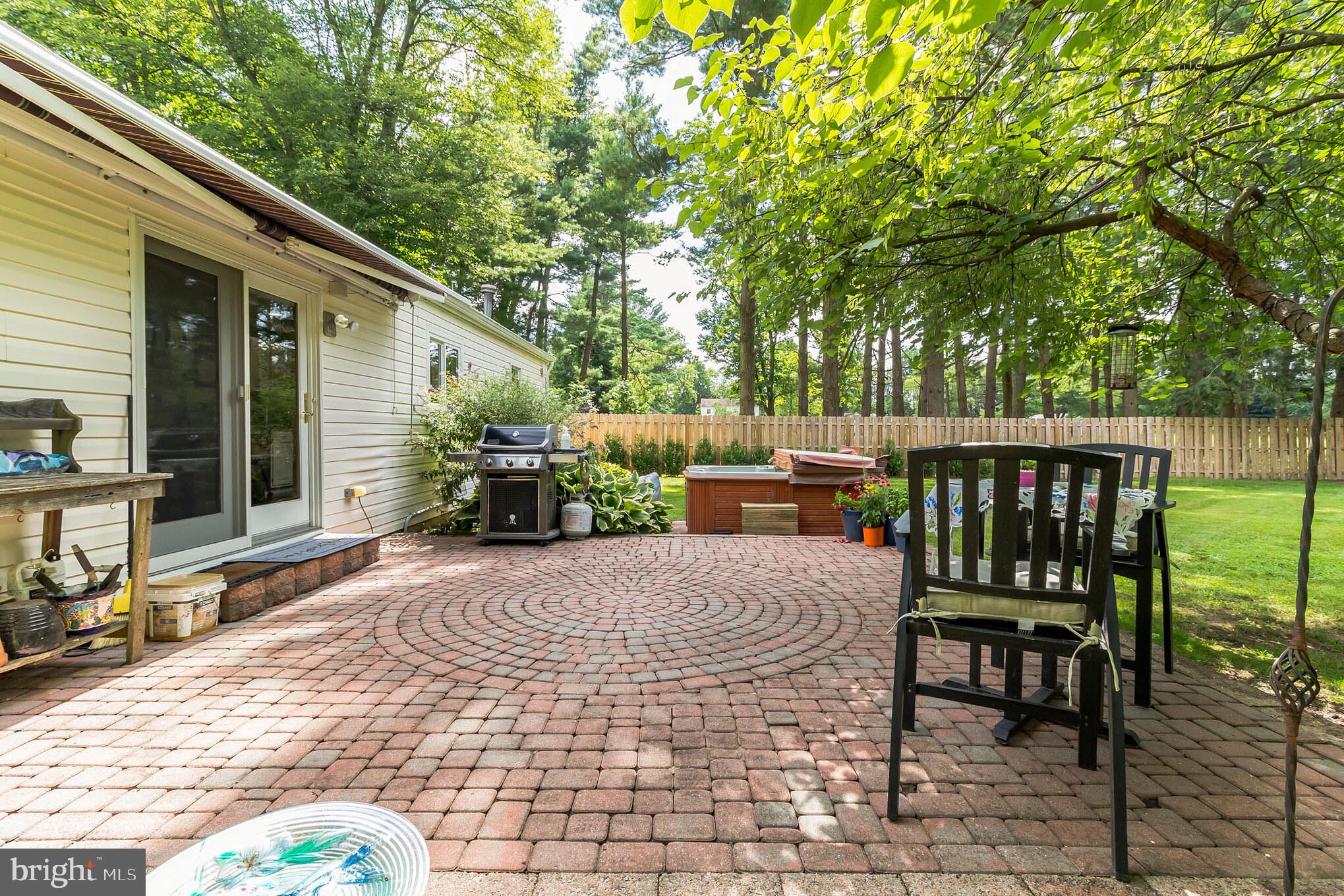 313 Heritage Road Sewell, NJ 08080 - Photo 14 of 40