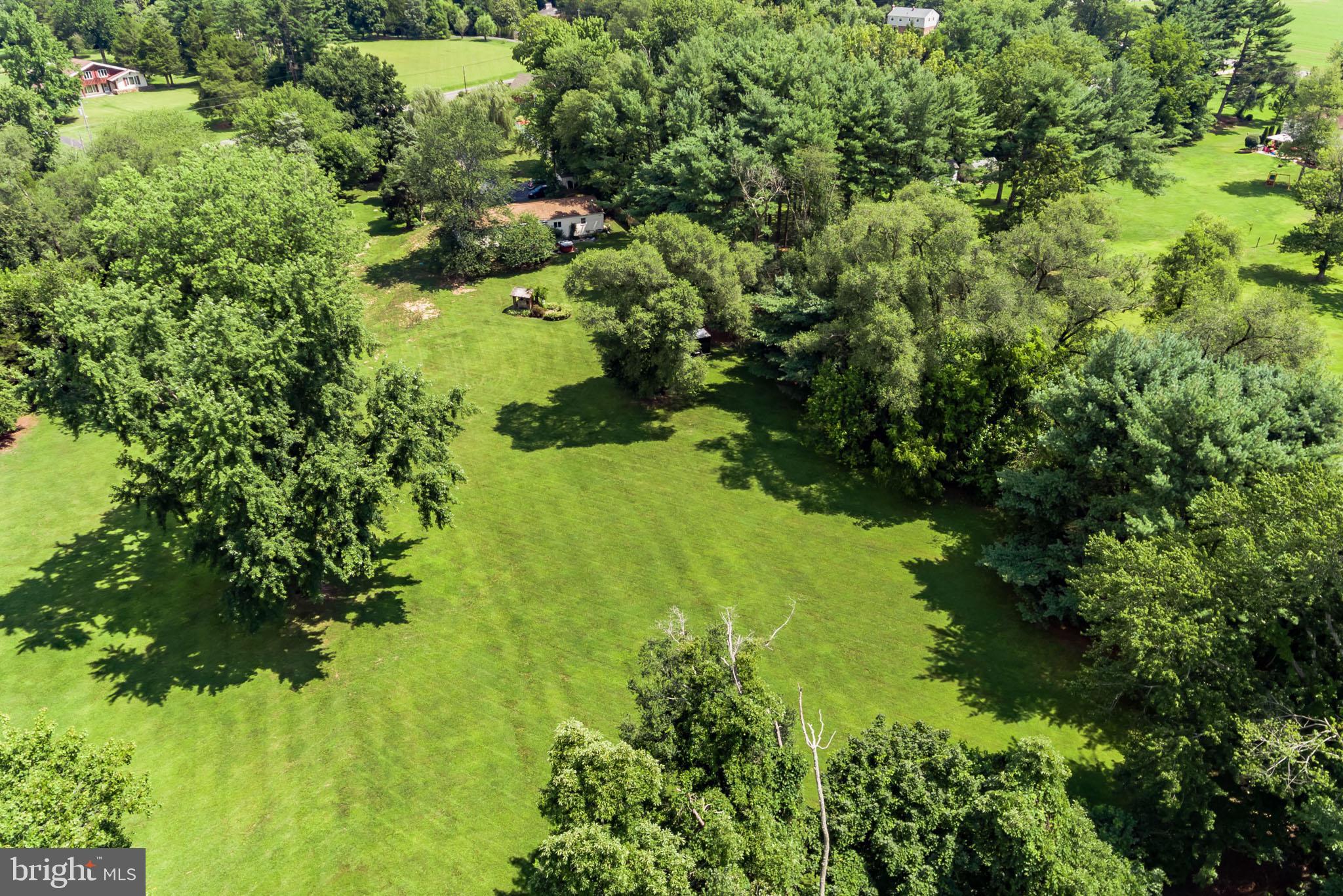 313 Heritage Road Sewell, NJ 08080 - Photo 36 of 40