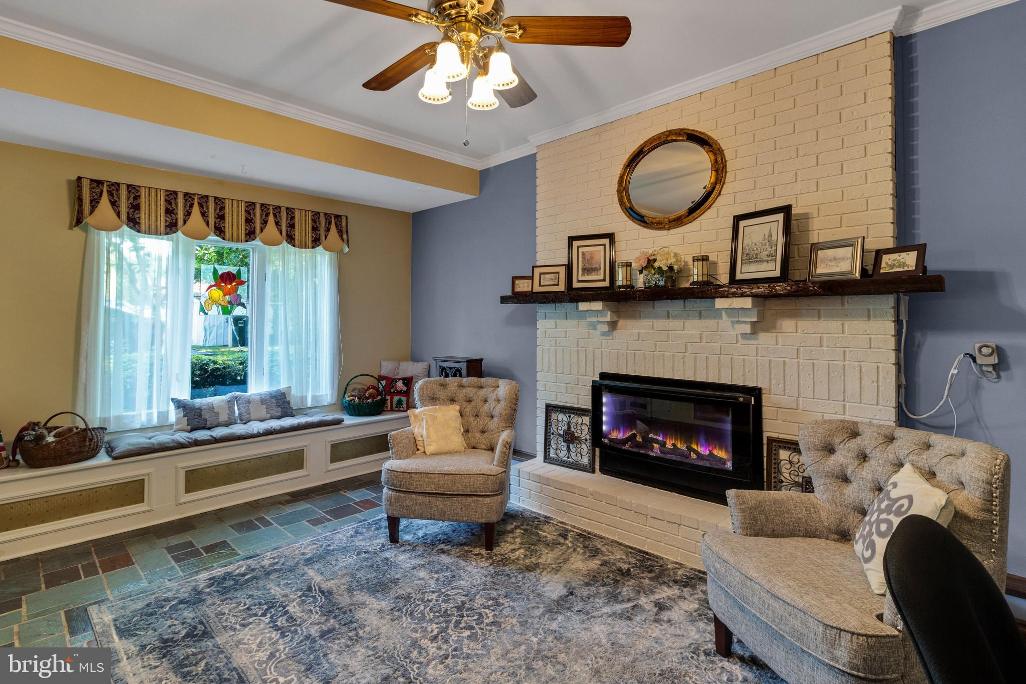 313 Heritage Road Sewell, NJ 08080 - Photo 5 of 40