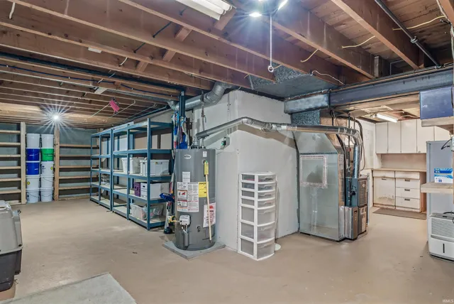 $260,000 | 5431 Lower Huntington Road, Fort Wayne, IN 46809