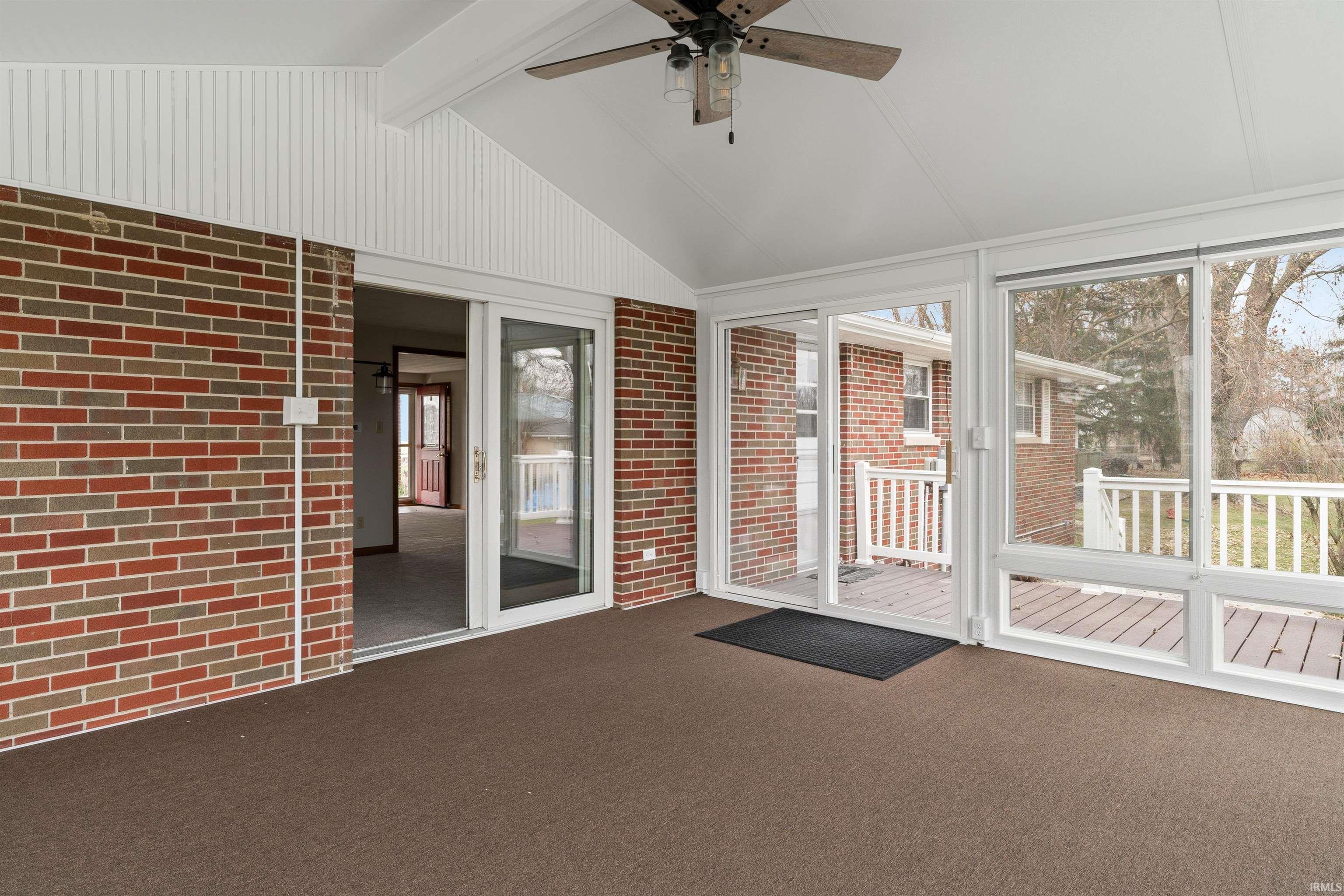 5431 Lower Huntington Road Fort Wayne, IN 46809 - Photo 10 of 31