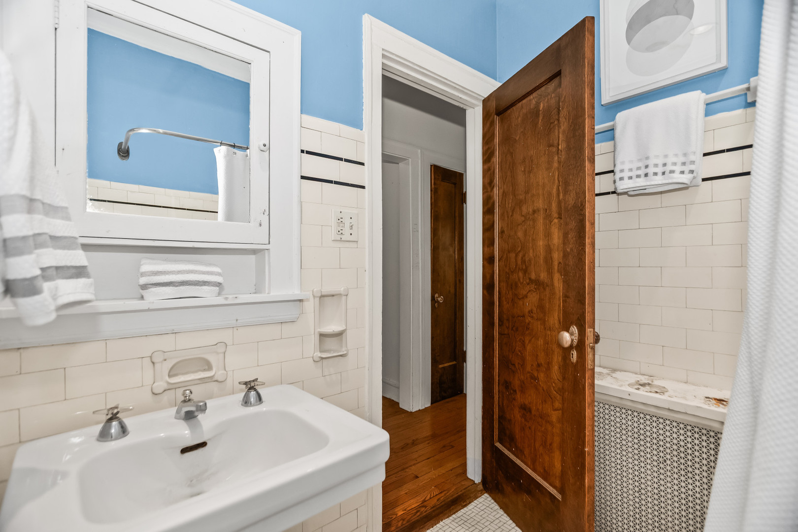 439 Ridge Avenue, Unit 2 Evanston, IL 60202 - Photo 19 of 20 Gallery Image 19