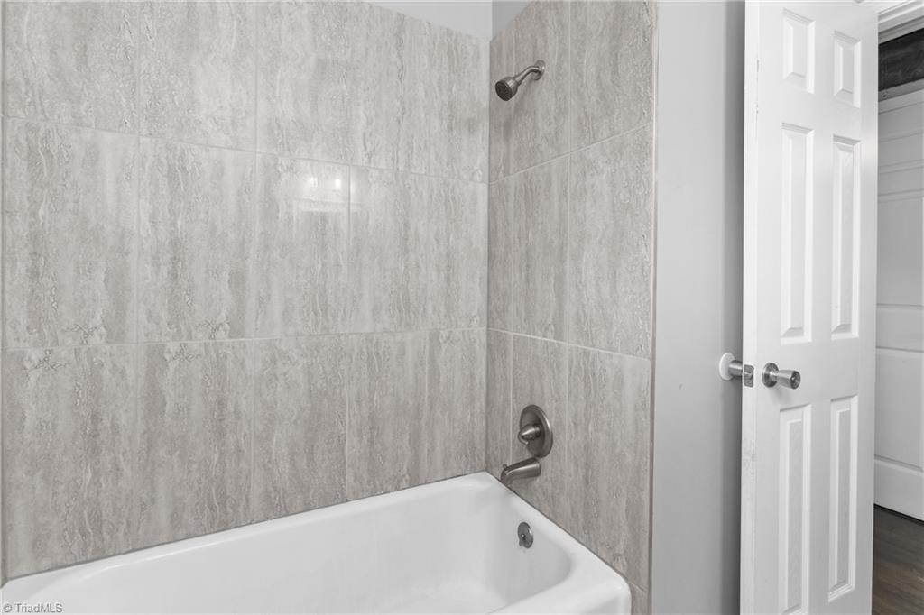 2807 Holmes Road Greensboro, NC 27405 - Photo 16 of 27 Gallery Image 16