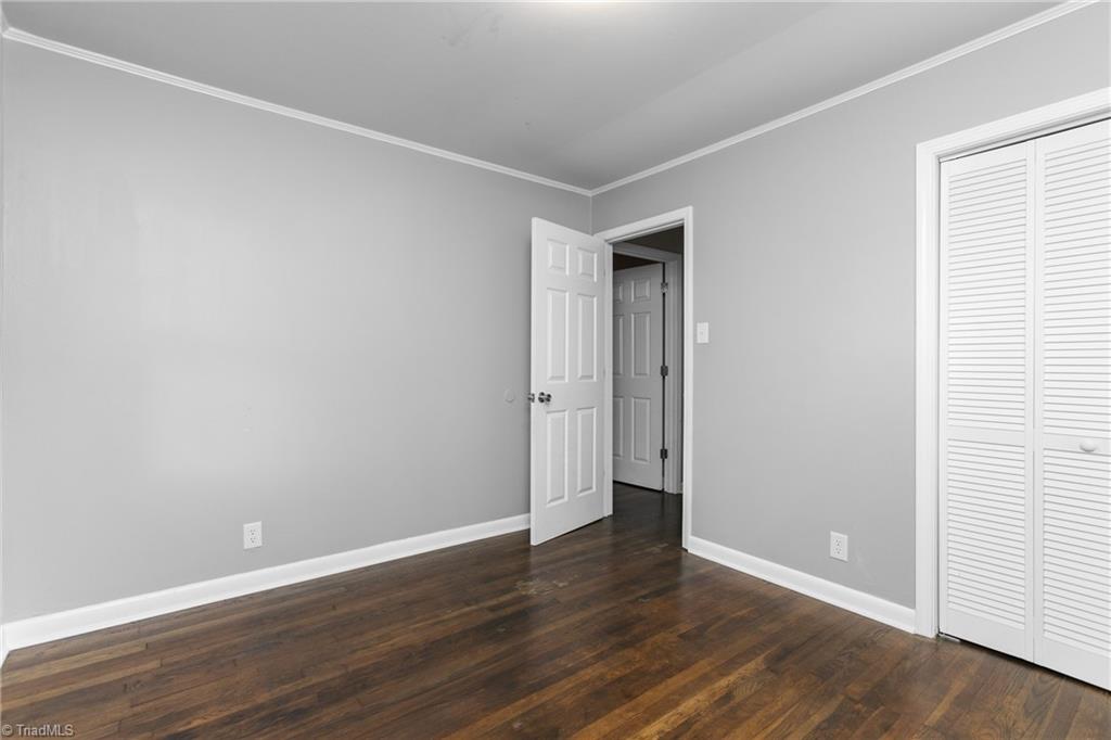 2807 Holmes Road Greensboro, NC 27405 - Photo 20 of 27 Gallery Image 20