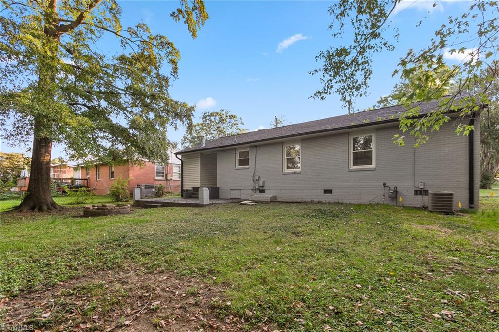 2807 Holmes Road Greensboro, NC 27405 - Photo 24 of 27 Gallery Image 24