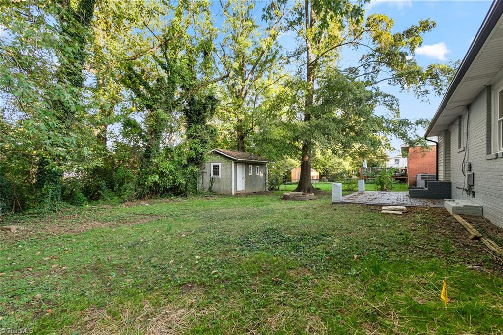 2807 Holmes Road Greensboro, NC 27405 - Photo 25 of 27 Gallery Image 25