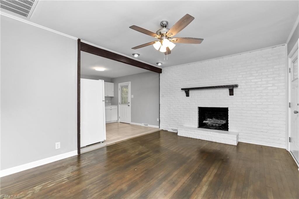 2807 Holmes Road Greensboro, NC 27405 - Photo 7 of 27 Gallery Image 7