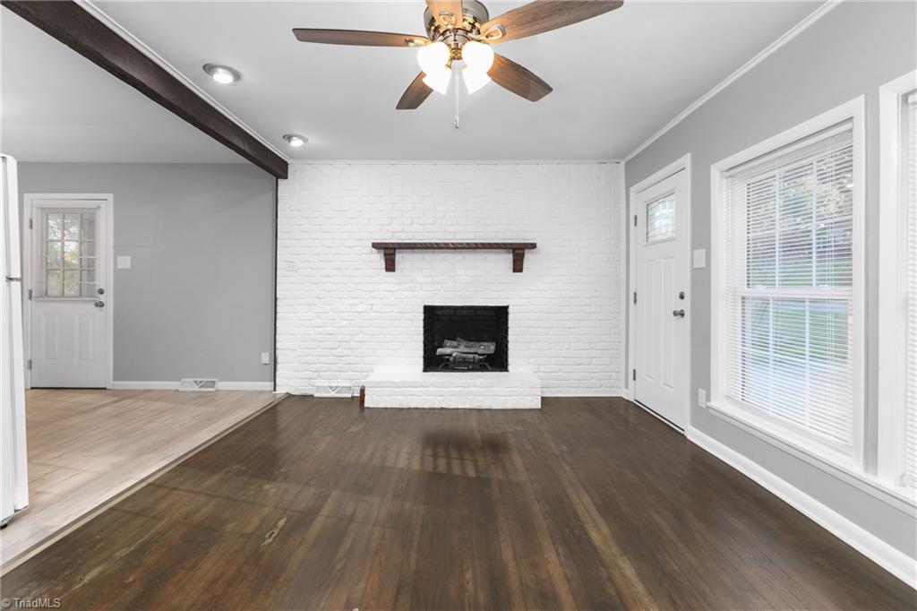 2807 Holmes Road Greensboro, NC 27405 - Photo 8 of 27 Gallery Image 8