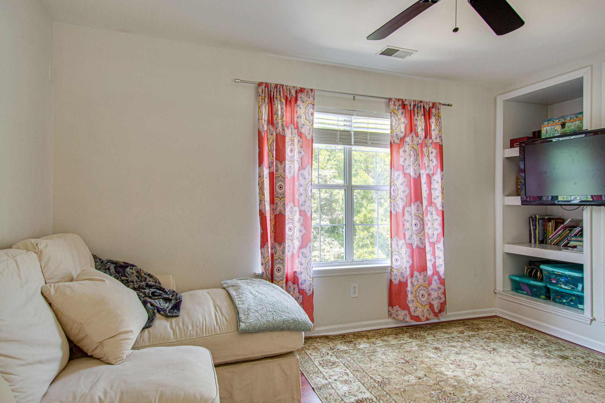 533 Pritchards Point Drive Mount Pleasant, SC 29464 - Photo 19 of 40 gallery_images_mo1905281-2019 (1)
