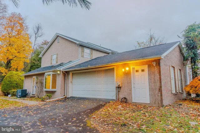 $795,000 | 1536 Fulton Drive, Ambler, PA 19002