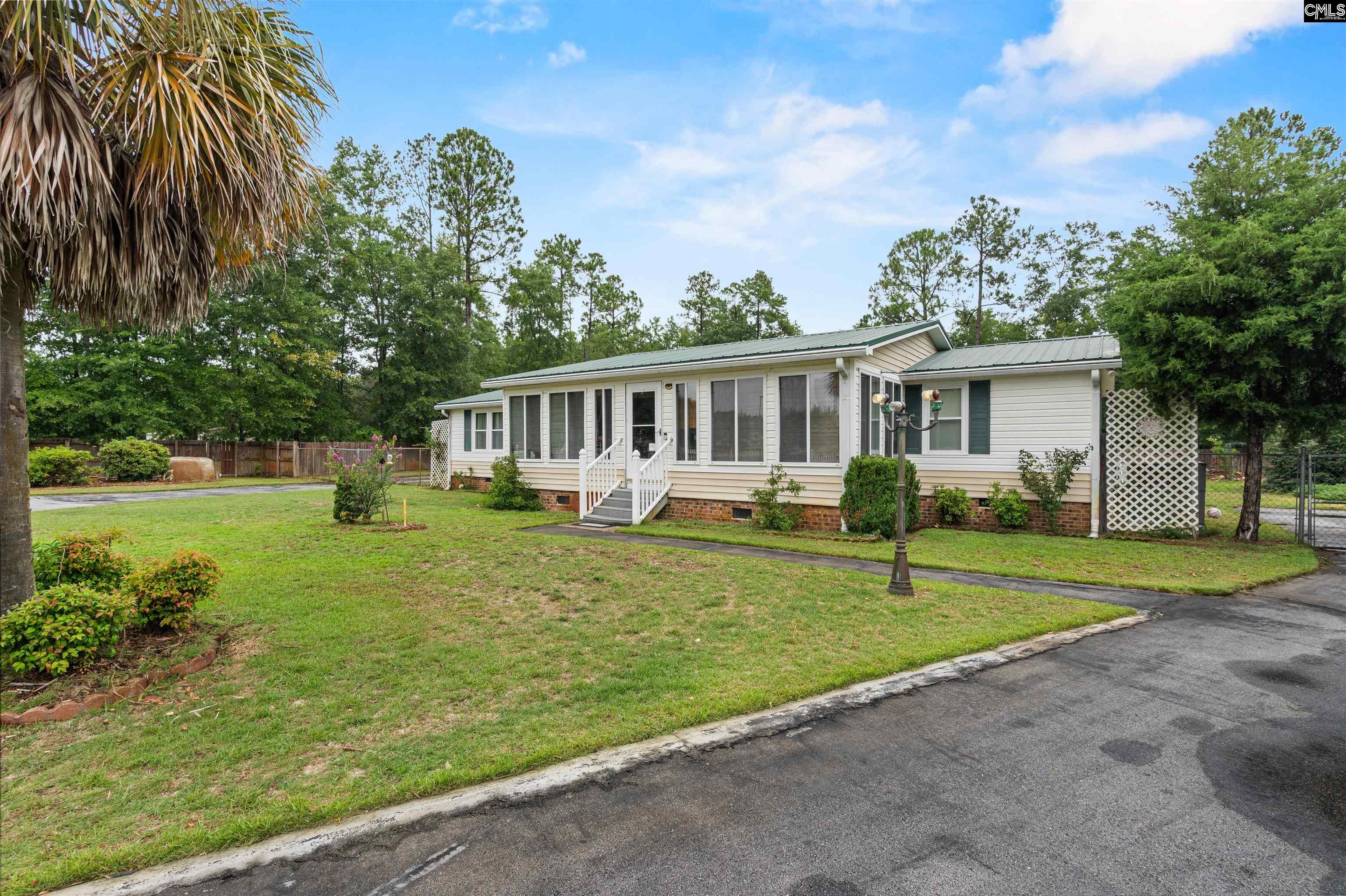 1360 Longtown Road Lugoff, SC 29078 - Photo 7 of 36