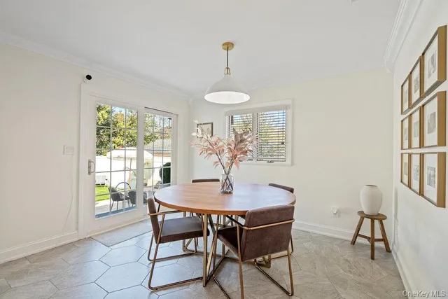 $1,399,000 | 116 Sperry Boulevard, New Hyde Park, NY 11040