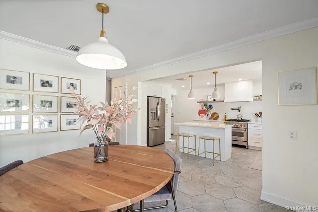 $1,399,000 | 116 Sperry Boulevard, New Hyde Park, NY 11040