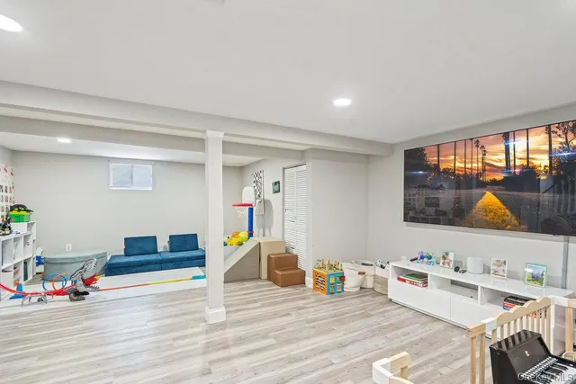 $1,399,000 | 116 Sperry Boulevard, New Hyde Park, NY 11040