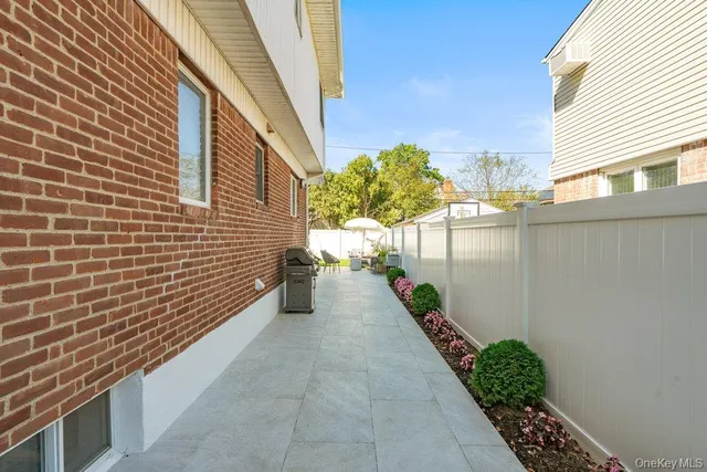 $1,399,000 | 116 Sperry Boulevard, New Hyde Park, NY 11040