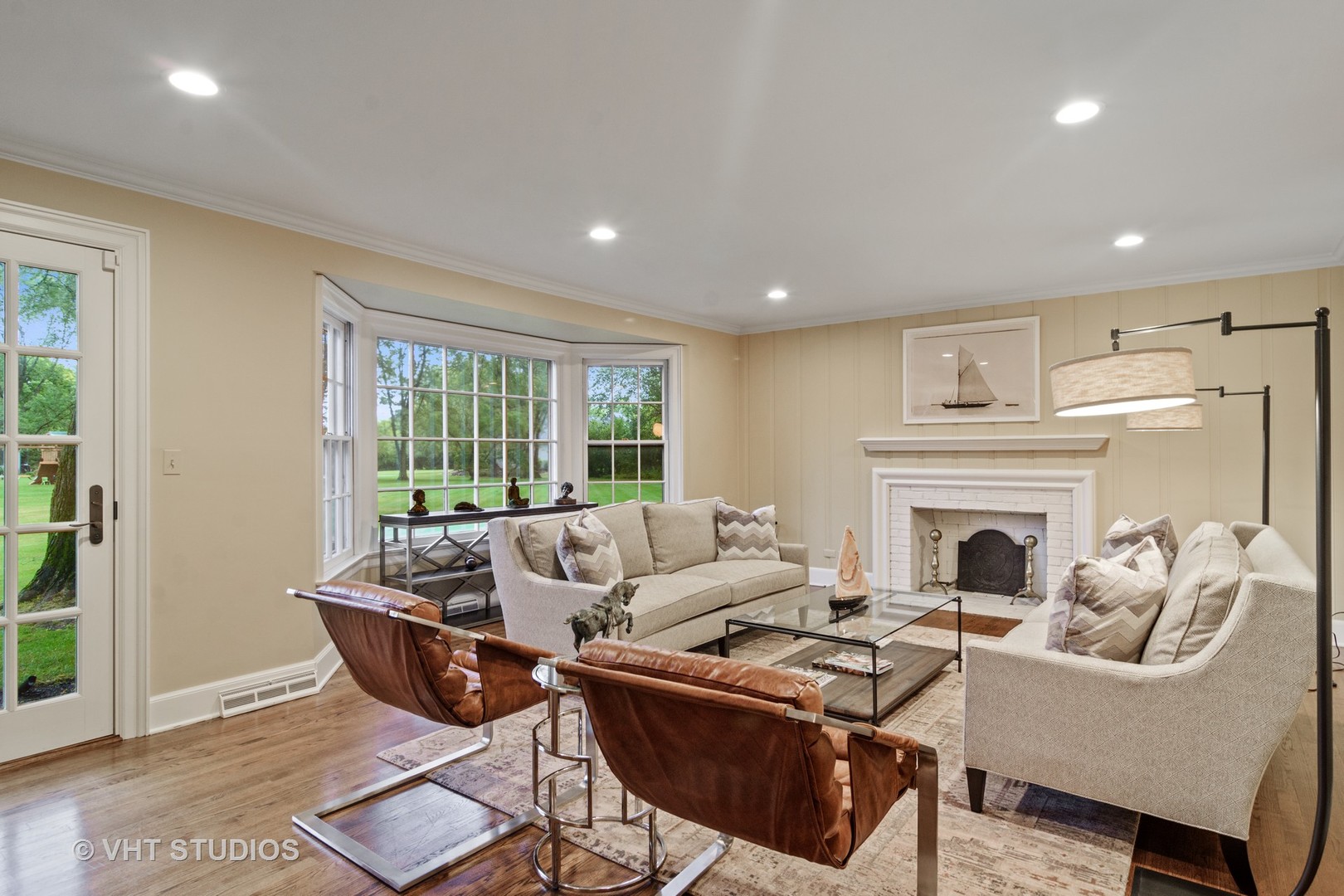 1667 Appleby Road Inverness, IL 60067 - Photo 3 of 31