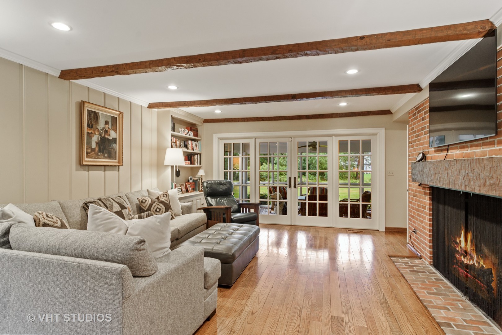 1667 Appleby Road Inverness, IL 60067 - Photo 9 of 31