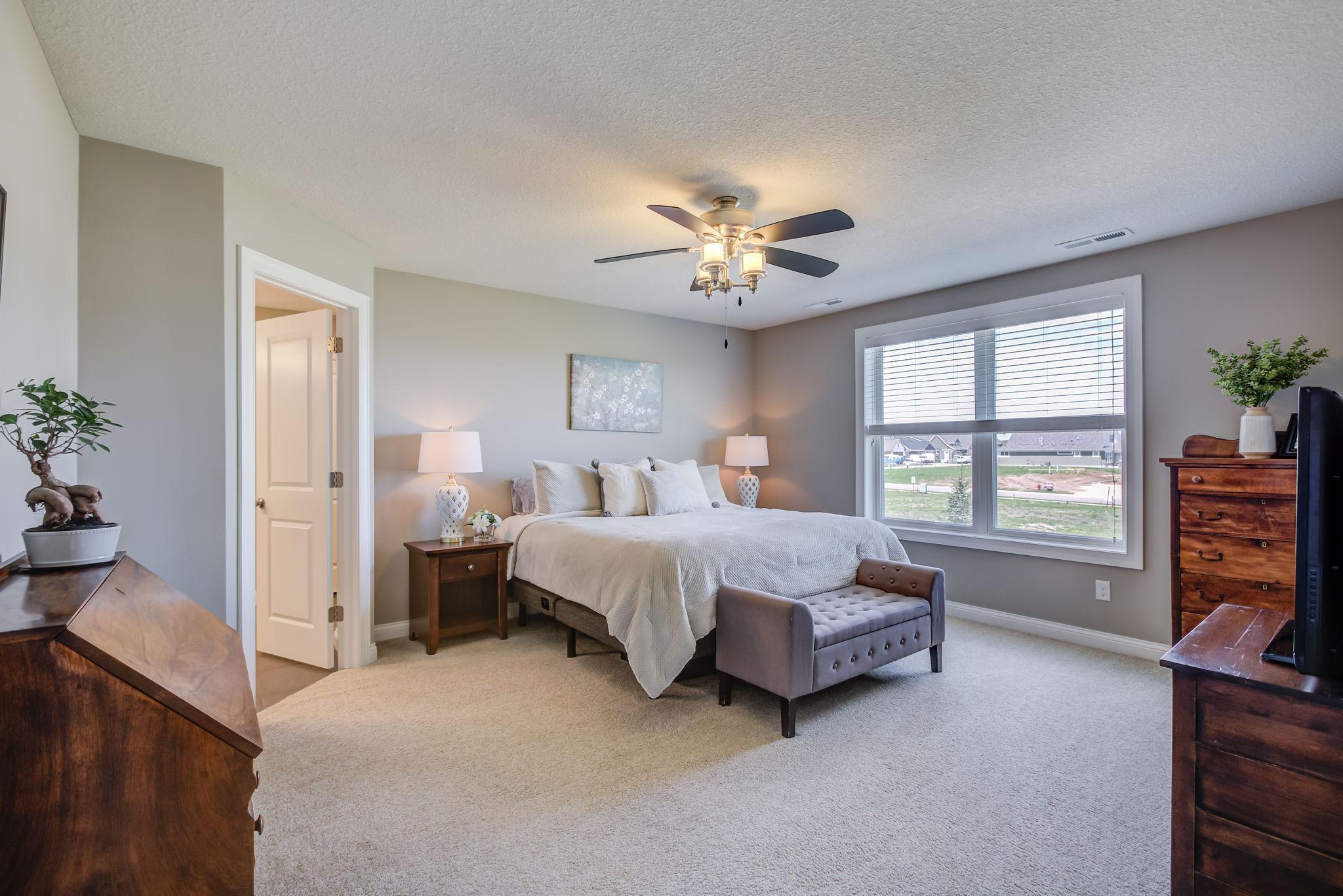 9340 Compass Pointe Road Woodbury, MN 55129 - Photo 14 of 32