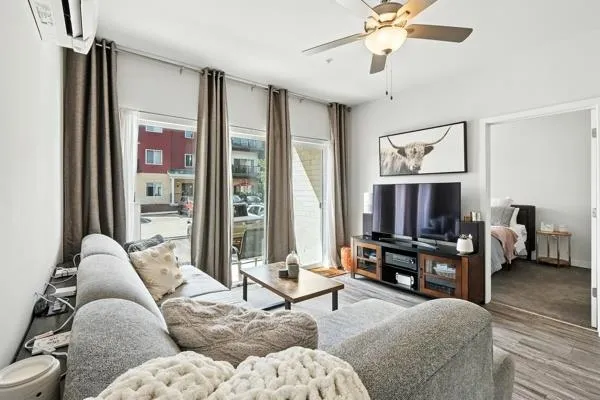 $289,900 | 1601 North Windsor Avenue, Unit 104, Cottage Grove, WI 53527