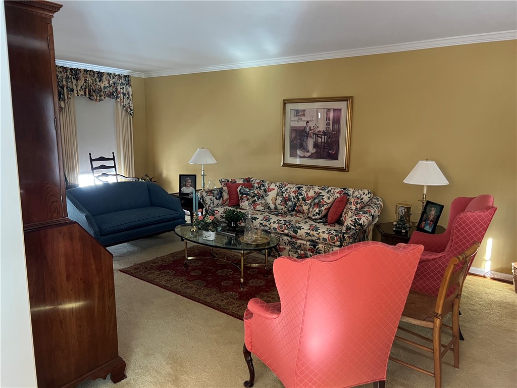 18 Southcross Trail Perinton, NY 14450 - Photo 7 of 31