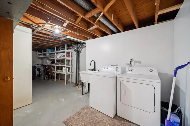 $4,300 | 8213 Quinn Road, Bloomington, MN 55437