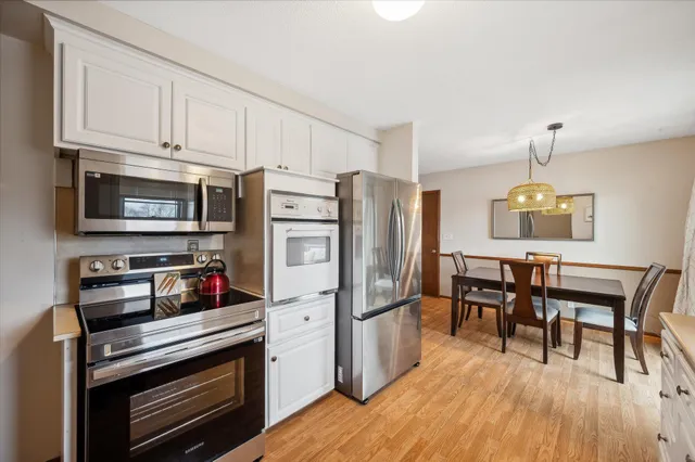 $4,300 | 8213 Quinn Road, Bloomington, MN 55437