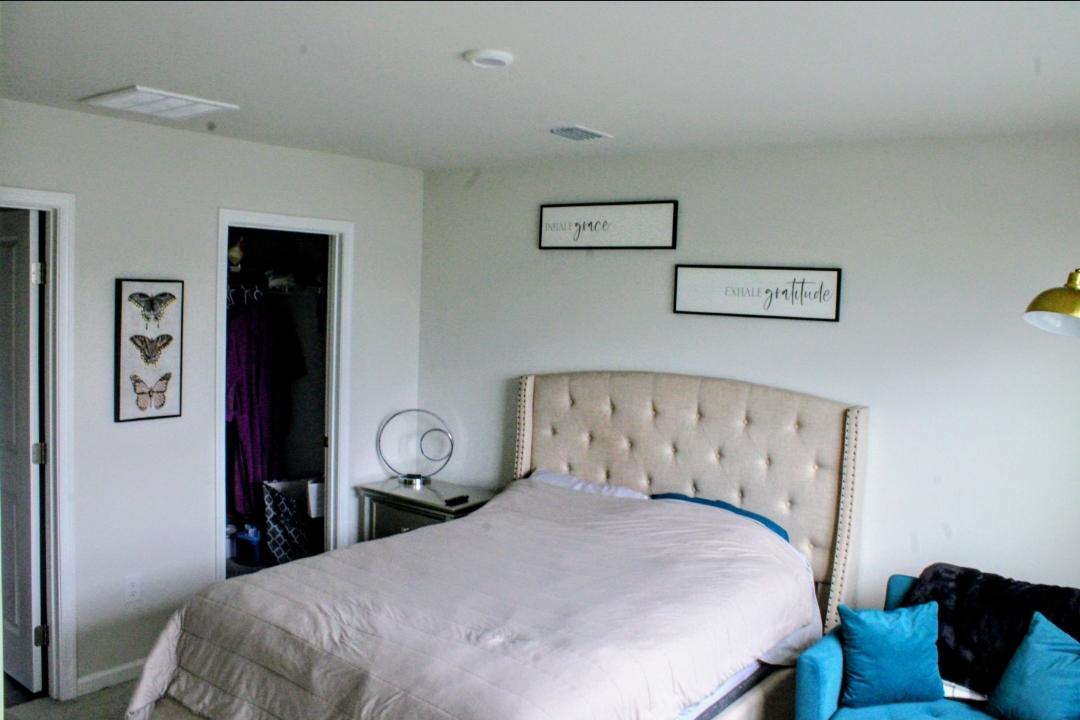46 Mudstone Road Dover, DE 19904 - Photo 11 of 20 a bed sitting in a bedroom and a lamp