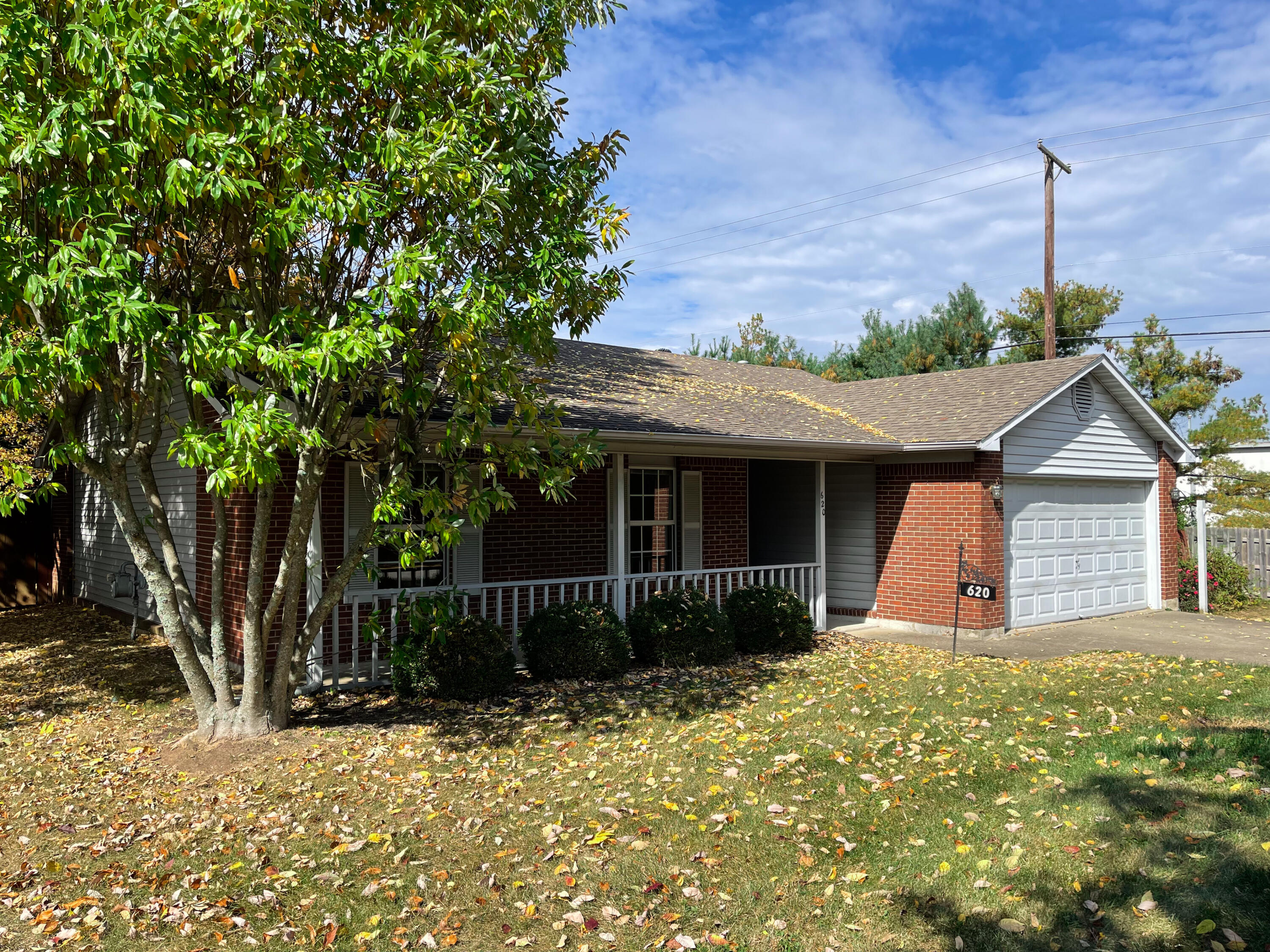 620 Hunters Ridge Road Versailles, KY 40383 - Photo 2 of 25 IMG_6238