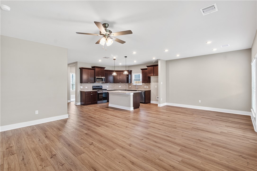 6307 Raleigh Drive College Station, TX 77845 - Photo 8 of 31