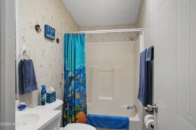 $275,000 | 38236 West Howling Coyote Road, Seligman, AZ 86337