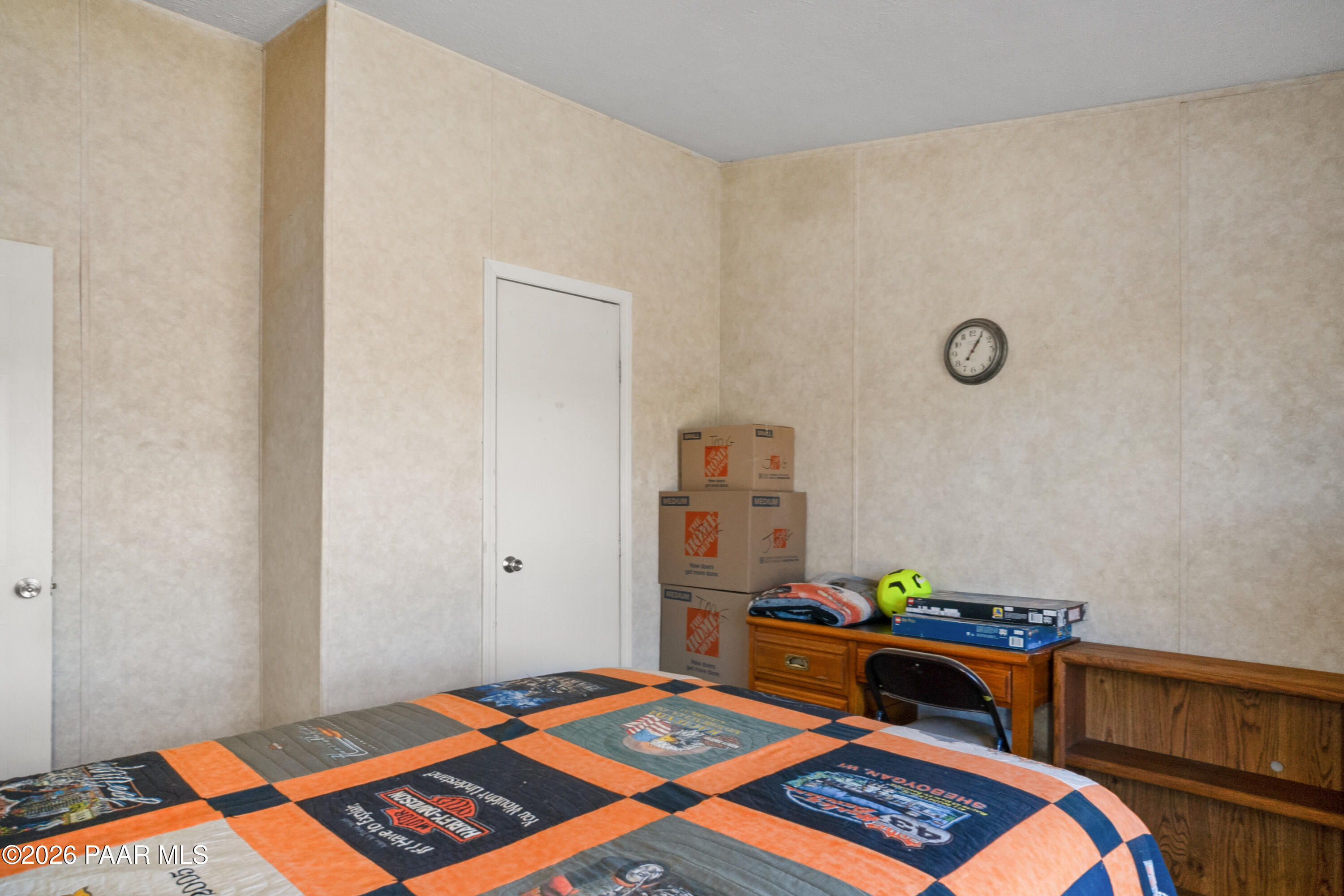 38236 West Howling Coyote Road Seligman, AZ 86337 - Photo 28 of 64 NK208538