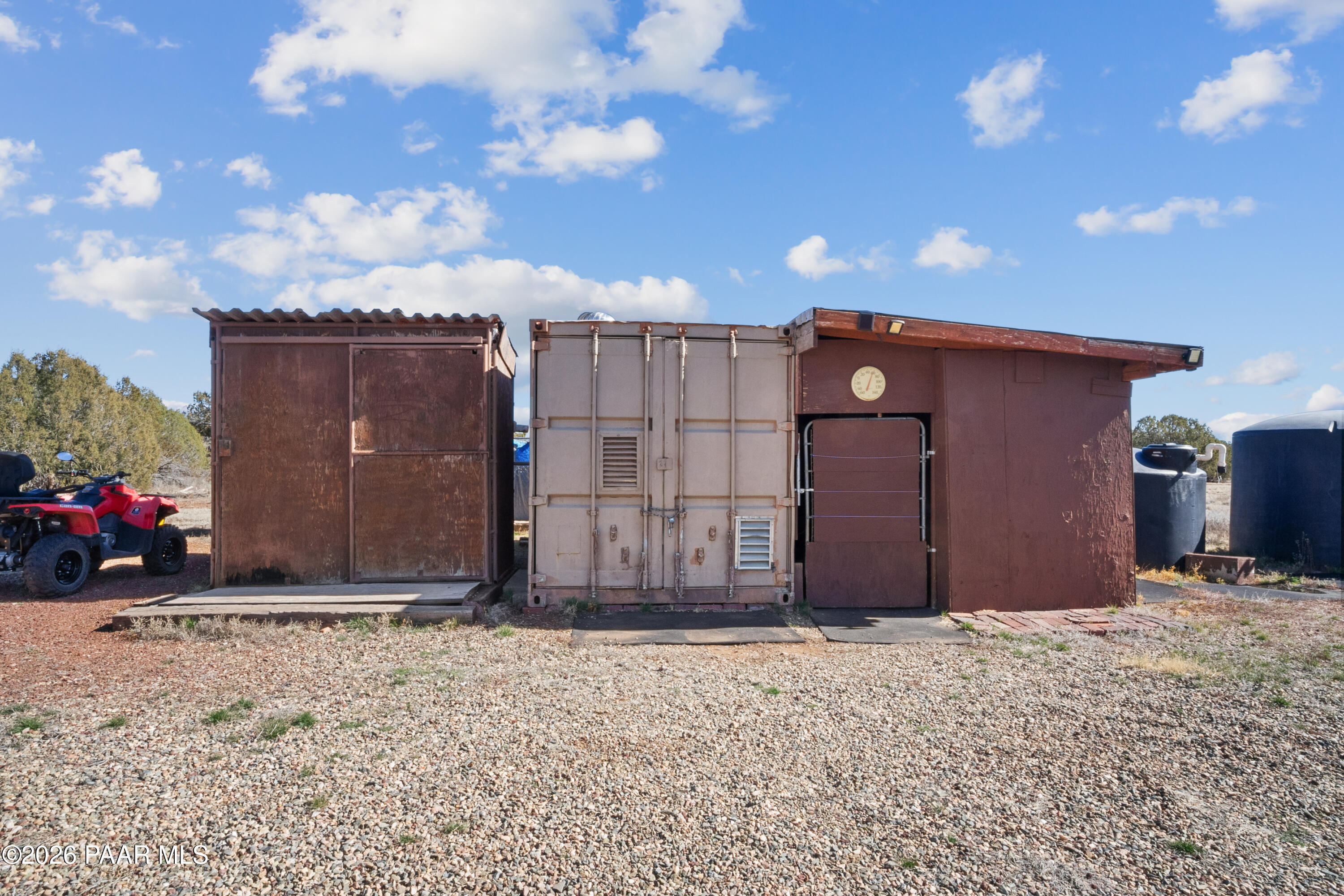 38236 West Howling Coyote Road Seligman, AZ 86337 - Photo 32 of 64 NK208590