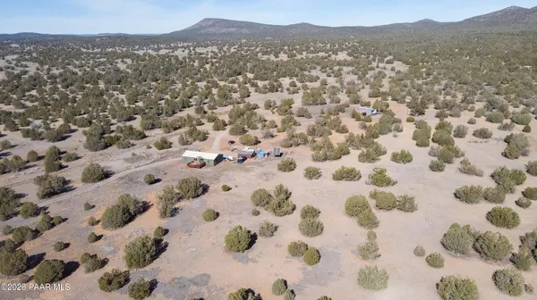 $269,900 | 38236 West Howling Coyote Road, Seligman, AZ 86337