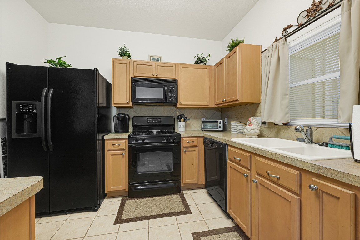 23823 Township Elm Street Spring, TX 77373 - Photo 10 of 25