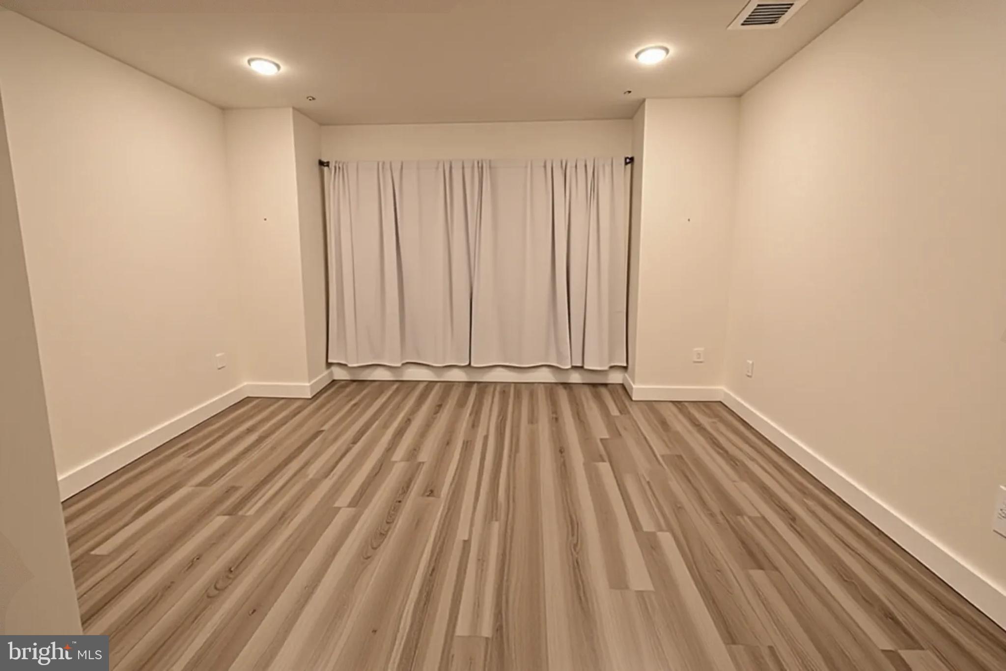 12854 Cloverleaf Center Drive, Unit 165E Germantown, MD 20874 - Photo 38 of 51