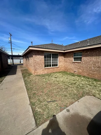 $950 | 1116 82nd Street, Unit B, Lubbock, TX 79423
