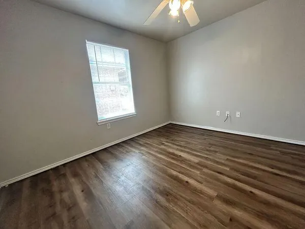 $950 | 1116 82nd Street, Unit B, Lubbock, TX 79423