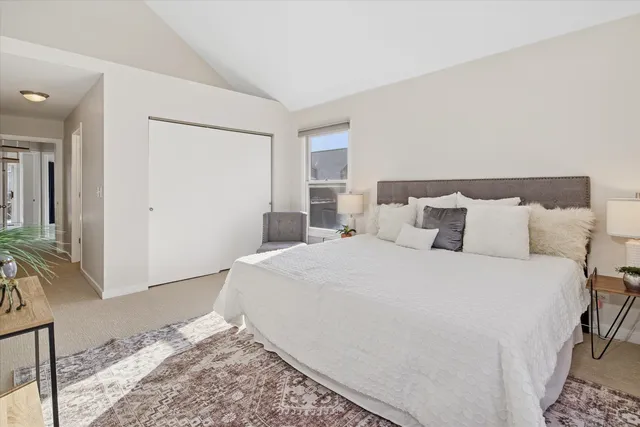 $950,000 | 2743 North Wolcott Avenue, Unit 37, Chicago, IL 60614