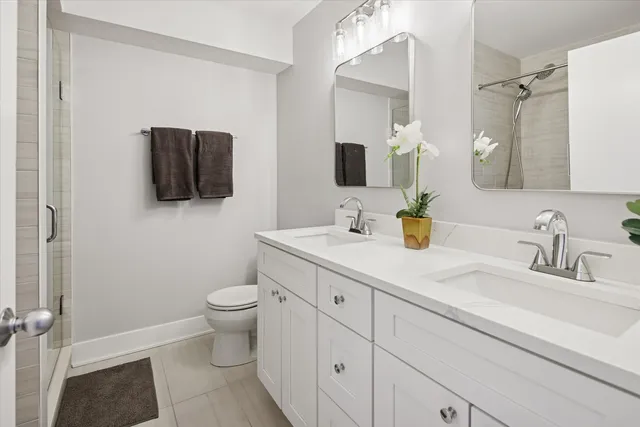 $950,000 | 2743 North Wolcott Avenue, Unit 37, Chicago, IL 60614