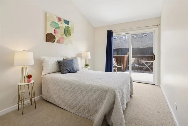 $950,000 | 2743 North Wolcott Avenue, Unit 37, Chicago, IL 60614