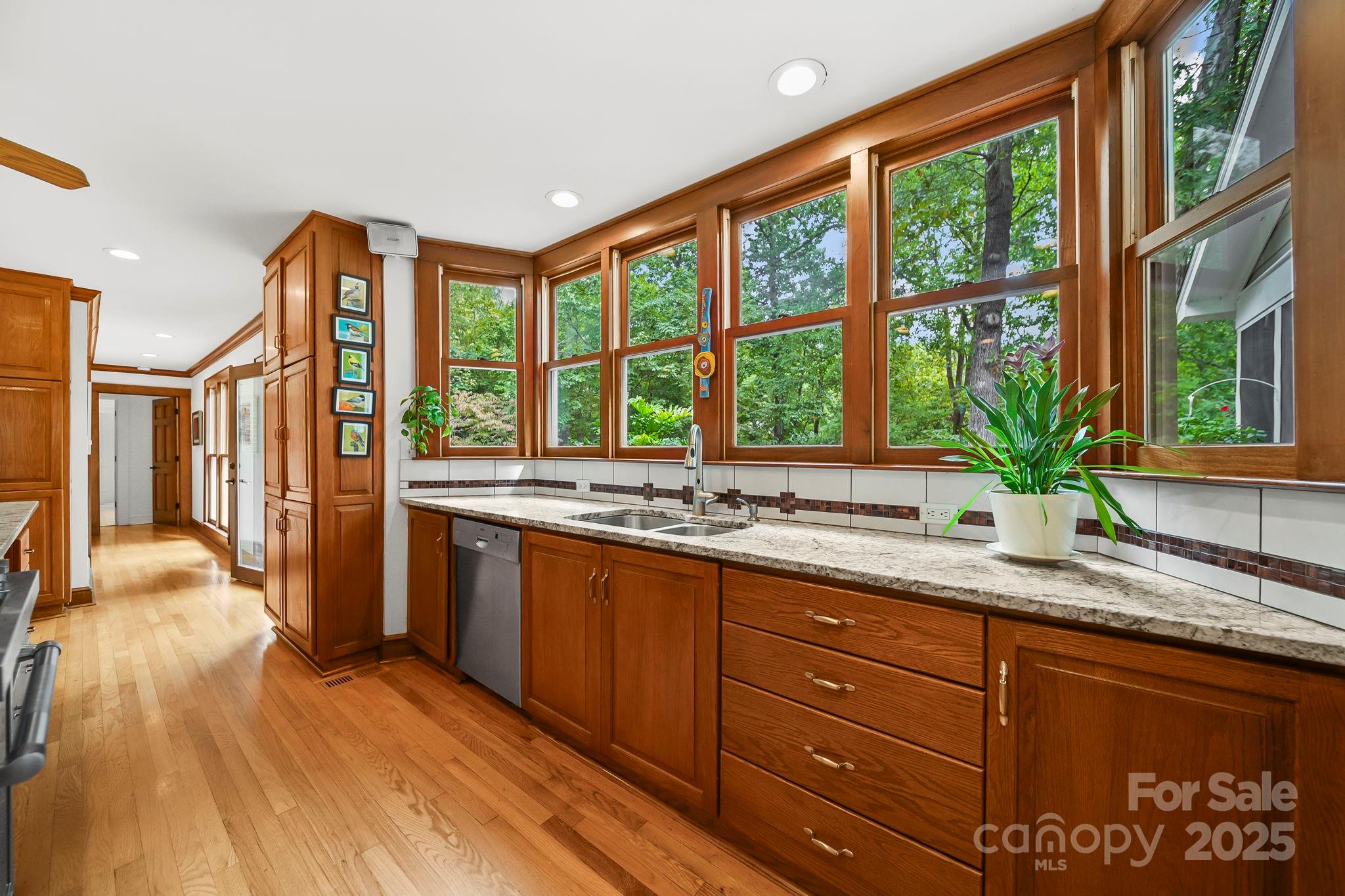 204 Keyhole Court Cramerton, NC 28032 - Photo 8 of 48