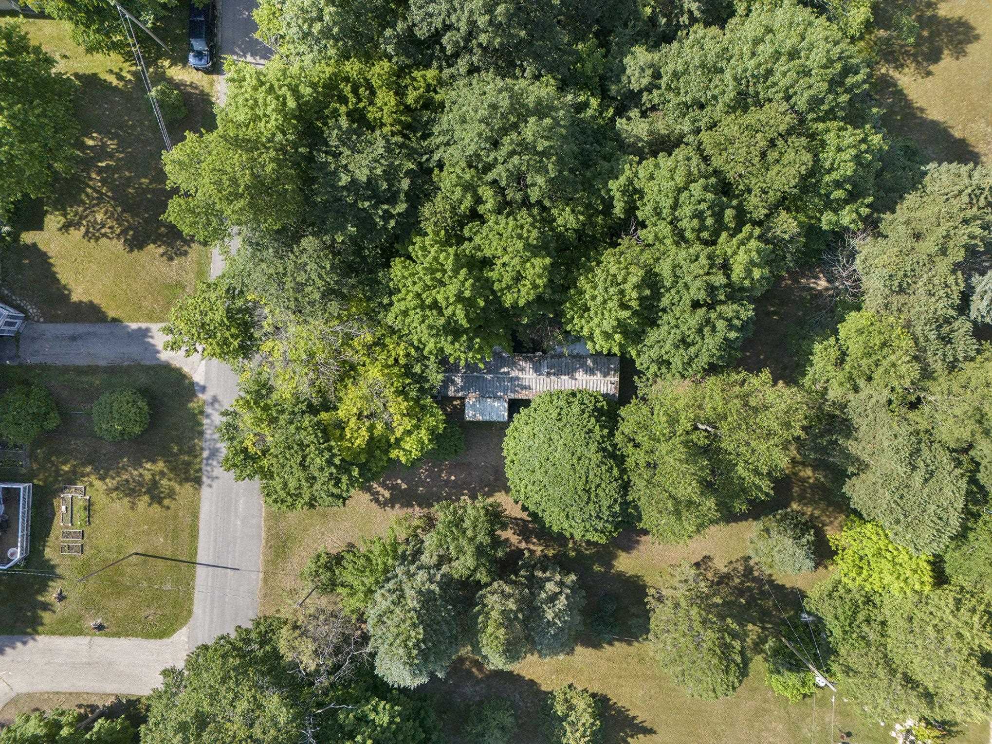 17034 3rd Street Arcadia, MI 49613 - Photo 10 of 22 1936200-3cdc74ac-7591-447d-bb88-ec88070bc233.JPG